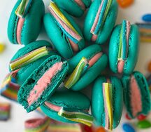 Macaron bubble gum
