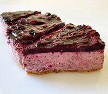 Чизкейк Черника-чёрная смородина