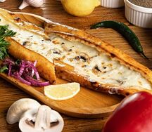 Пиде с сыром и грибами