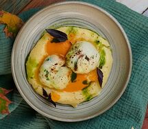 Голубцы с белой рыбой и картофельным пюре