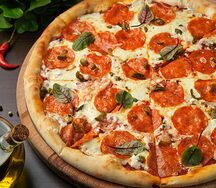 Пицца Салями-халапеньо