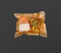 Рис с кисло-сладкий соусом и курицей