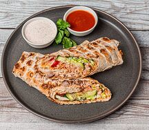 Шаурма сырная с курицей