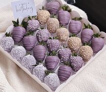 Клубника в шоколаде Сиреневый закат