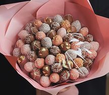 Букет Жаклин из клубники в шоколаде