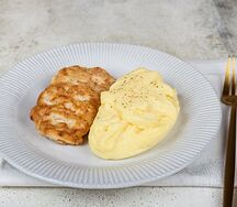 Медальоны из курицы с картофельным пюре