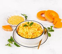 Каша пшенная молочная с тыквой