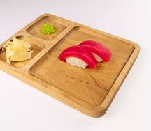 Суши нигири с тунцом