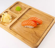 Суши нигири с лососем