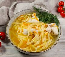 Суп с лапшой и курицей