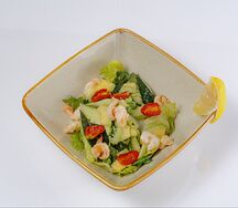 Салат с креветками