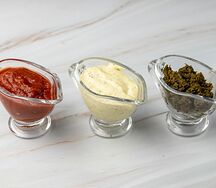 Сацебели Красный