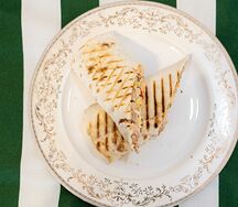 Фокус-шаурма с курой и со свининой