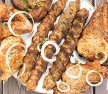 Отличное ассорти из 8-ми мясных блюд