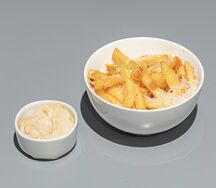 Картофель с трюфельным айоли и пармезаном