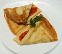 Блинчики с красной икрой