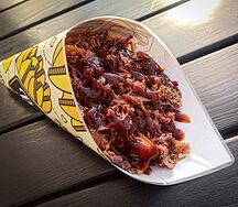 Кулёк с рваной говядиной BBQ