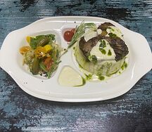 Язык телёнка под сливочным соусом