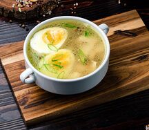 Бульон из домашней курицы
