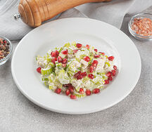 Салат с цыплёнком и сельдереем
