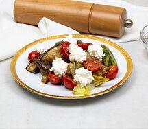 Салат баклажаны с сыром фета