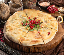 Хачапури с мясом Кубдаури