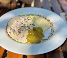 Бефстроганов с картофельным пюре