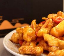 Жареная свинина с ананасом