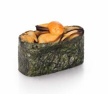 Гункан с мидиями