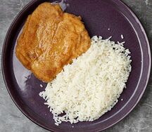 Куриная отбивная с рисом