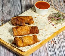 Шашлык из мякоти куриного бедра