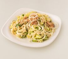 Салат с тунцом