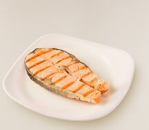 Стейк из лосося на гриле