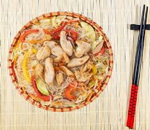 Фунчоза с курицей