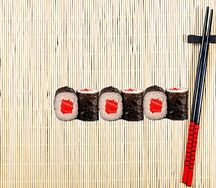 Ролл с тунцом