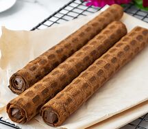 Трубочка с шоколадной начинкой