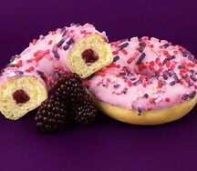 Пончик Берри Дон с начинкой из лесных ягод