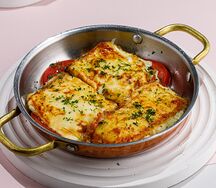 Жареный сулугуни с томатами