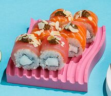 Сливочный ролл с трюфельным соусом