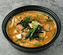 Острый суп Кимчи с морепродуктами