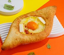 Хачапури по-аджарски