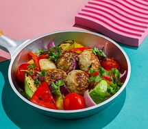 Котлеты из индейки с овощами