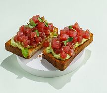 Бриошь с тунцом