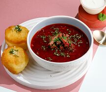 Борщ с пампушками