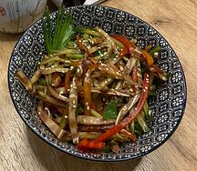 Салат Свиные ушки