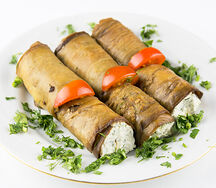 Рулеты из баклажанов