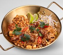 Пад тай с курицей