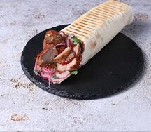 Шашлык из cвинoй шеи в лаваше