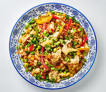 Жареный рис с яйцом и овощами