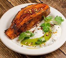 Запечённый батат с лабне